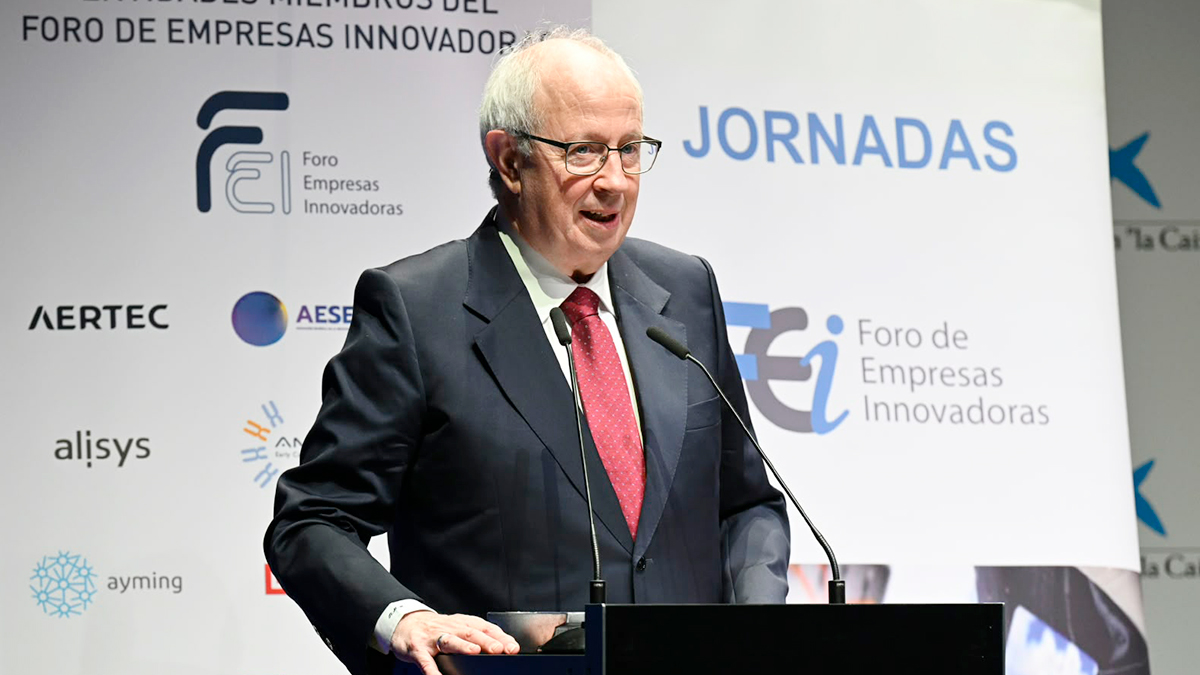 Prof. Ramón Martínez Máñez Receives FEI Award for Outstanding Research